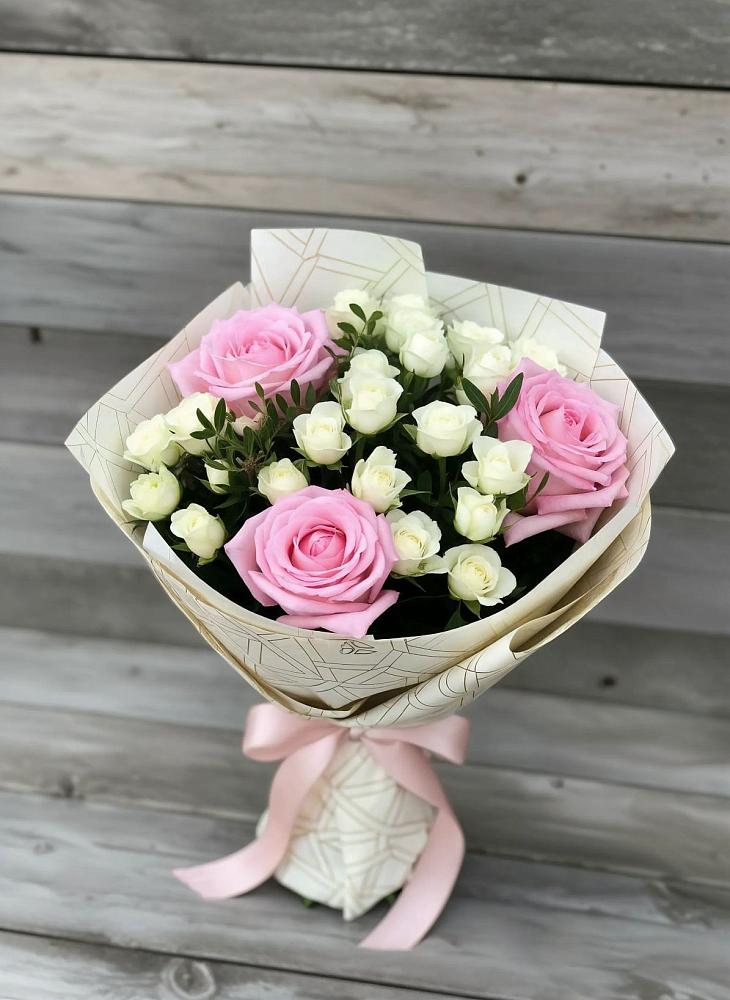Букет цветов из: Розы в Яя