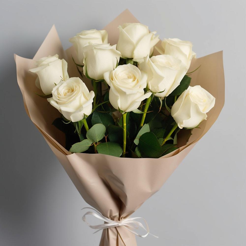 Букет 9 Белых роз Эдлесс Лав в Яя