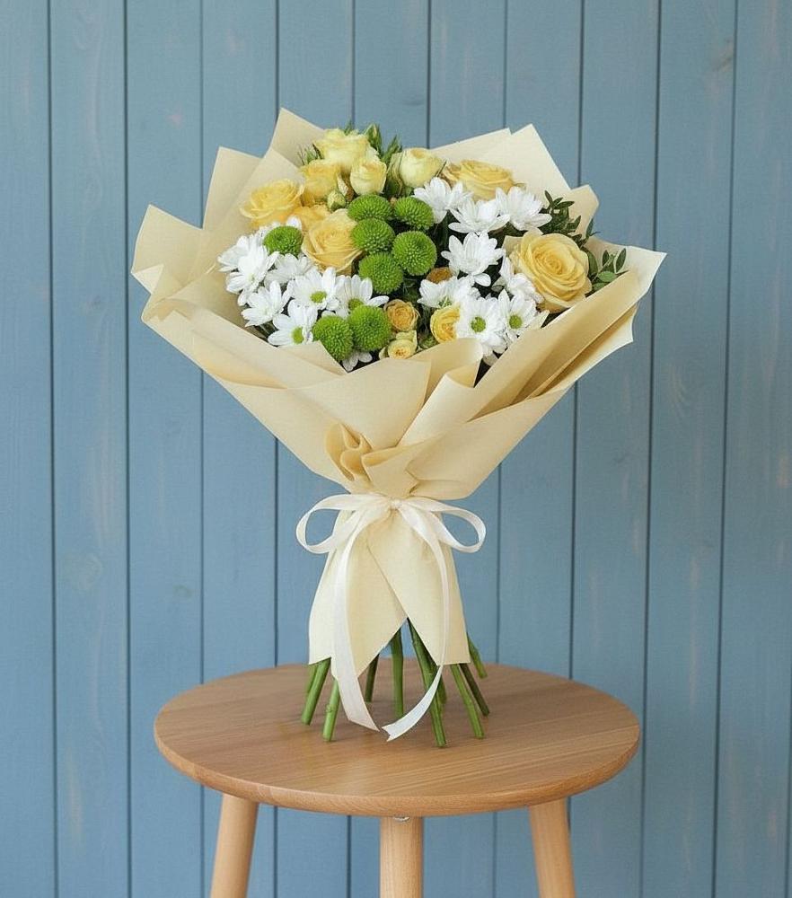 Букет цветов из: Хризантемы и Розы в Яя