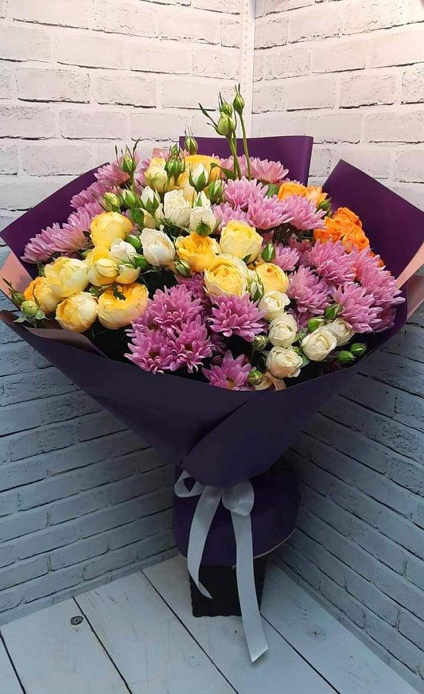 Букет цветов из: Хризантемы и Розы в Яя