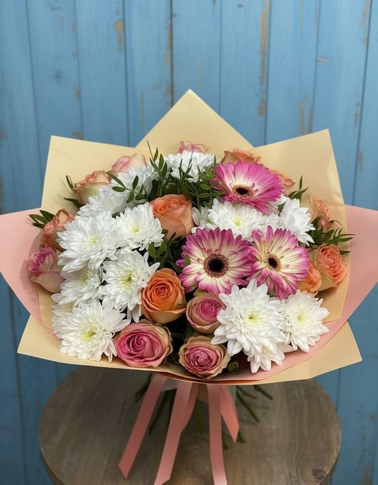 Букет цветов из: Розы, Герберы и Хризантемы в Яя