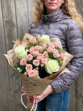 Букет цветов из: Розы в Яя