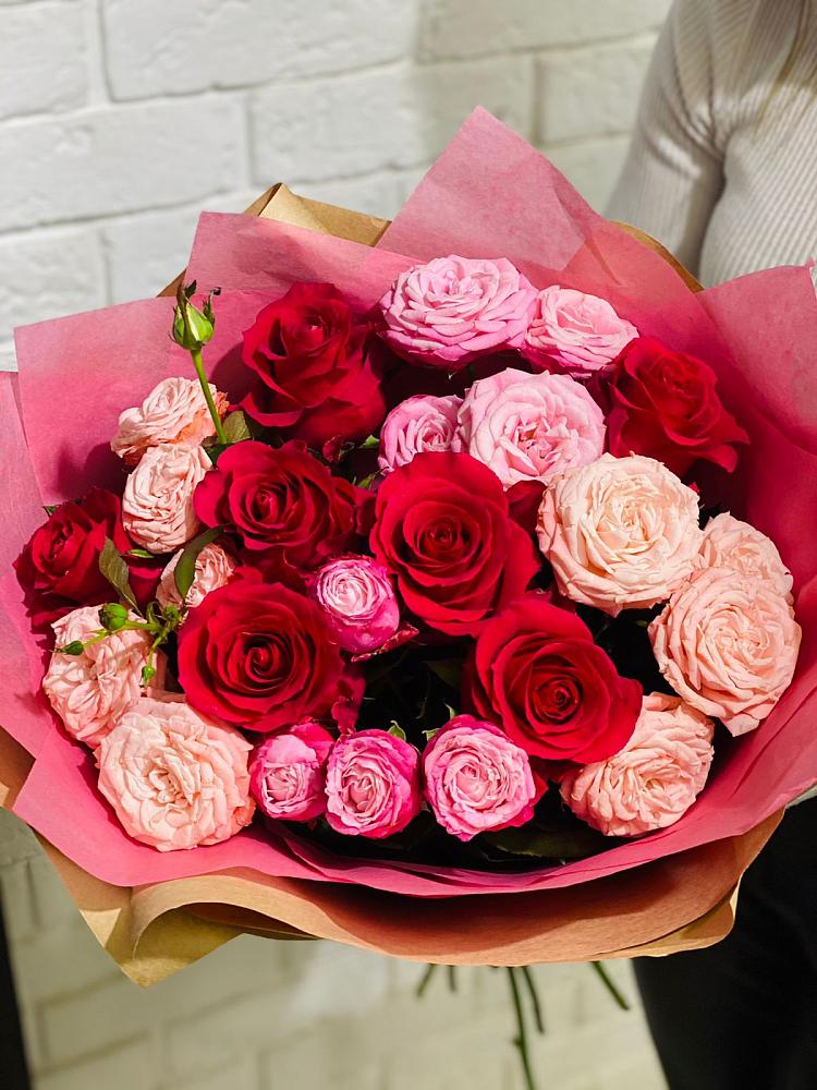 Букет цветов из: Розы в Яя