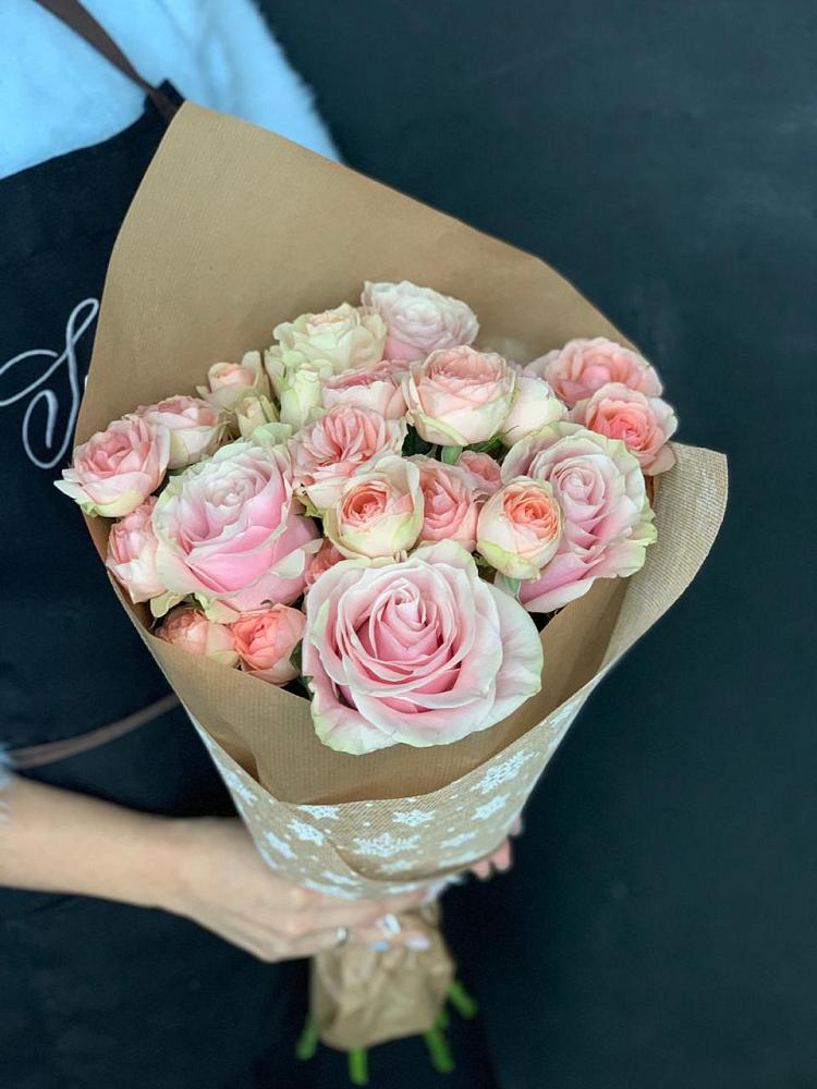 Букет цветов из: Хризантемы и Розы в Яя