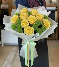Букет цветов из:  Хризантемы и Розы в Яя