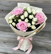 Букет цветов из:  Розы в Яя