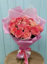 Букет 15 Розовых роз Равель в Яя