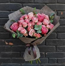 Букет цветов из:  Розы в Яя